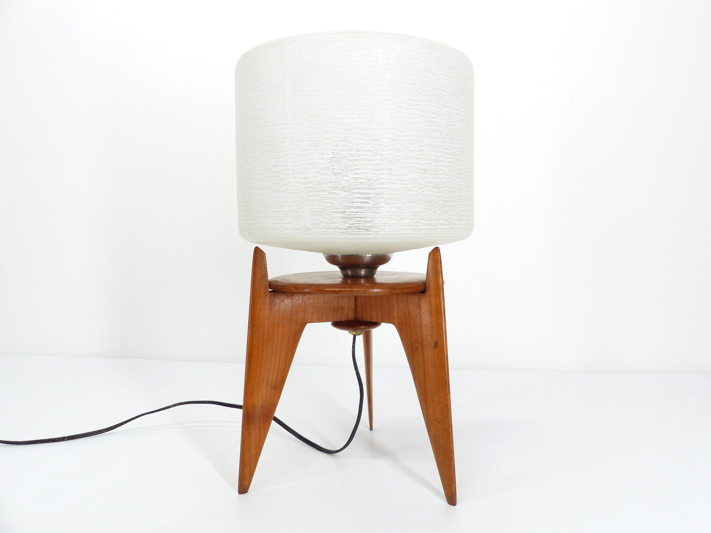 Lampe de table vintage tripode bois et verre 1950 France