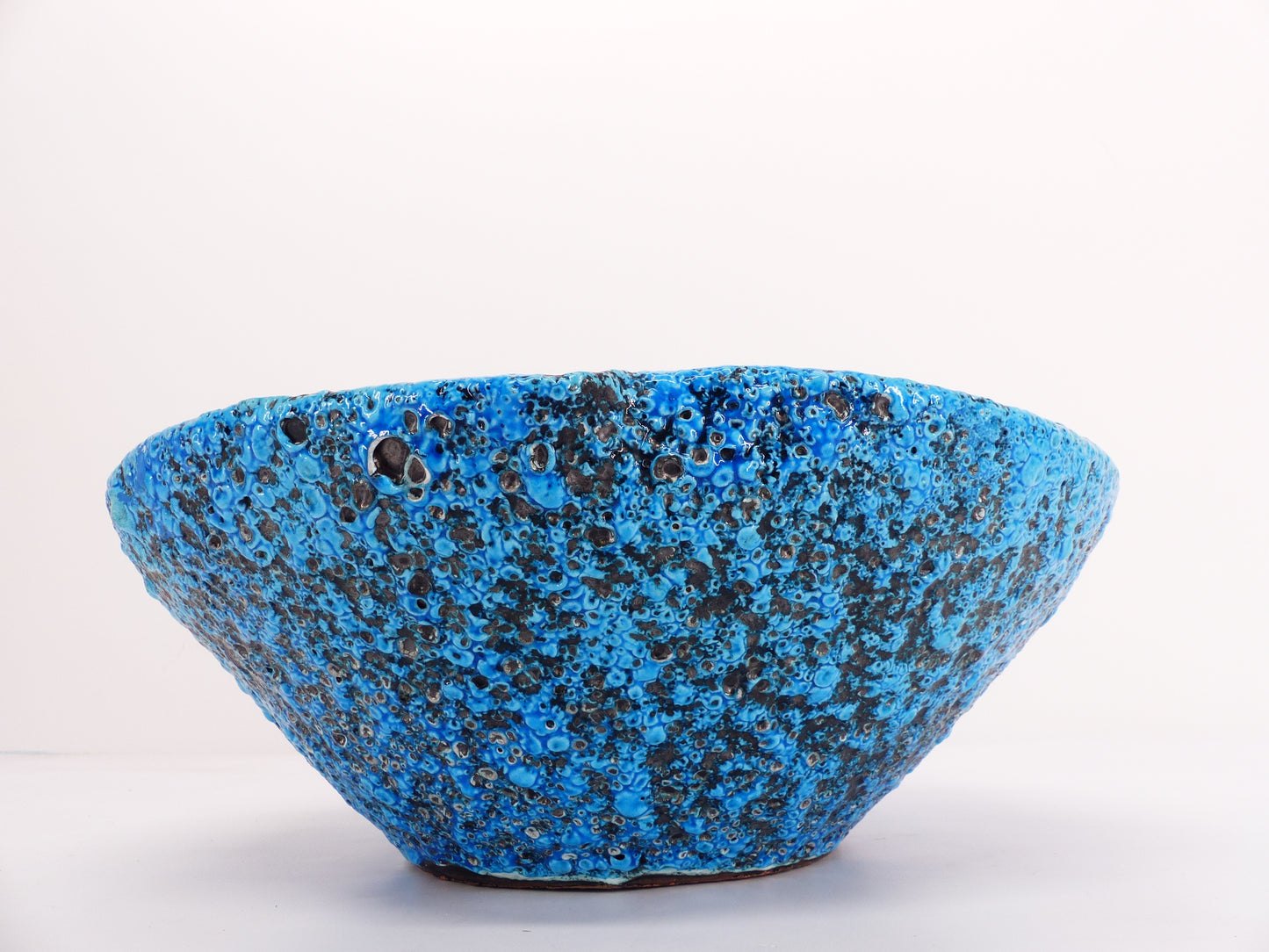 Coupe à fruit en céramique émaux écume de mer bleu turquoise 1950