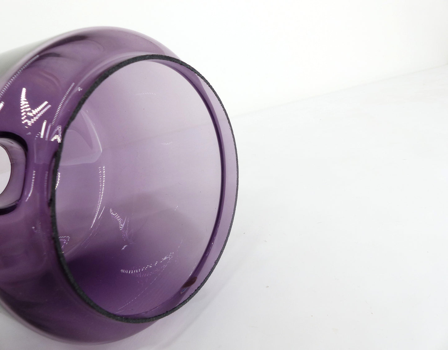 Lampe scandinave Hans-Agne Jakobsson laiton et verre violet B 102