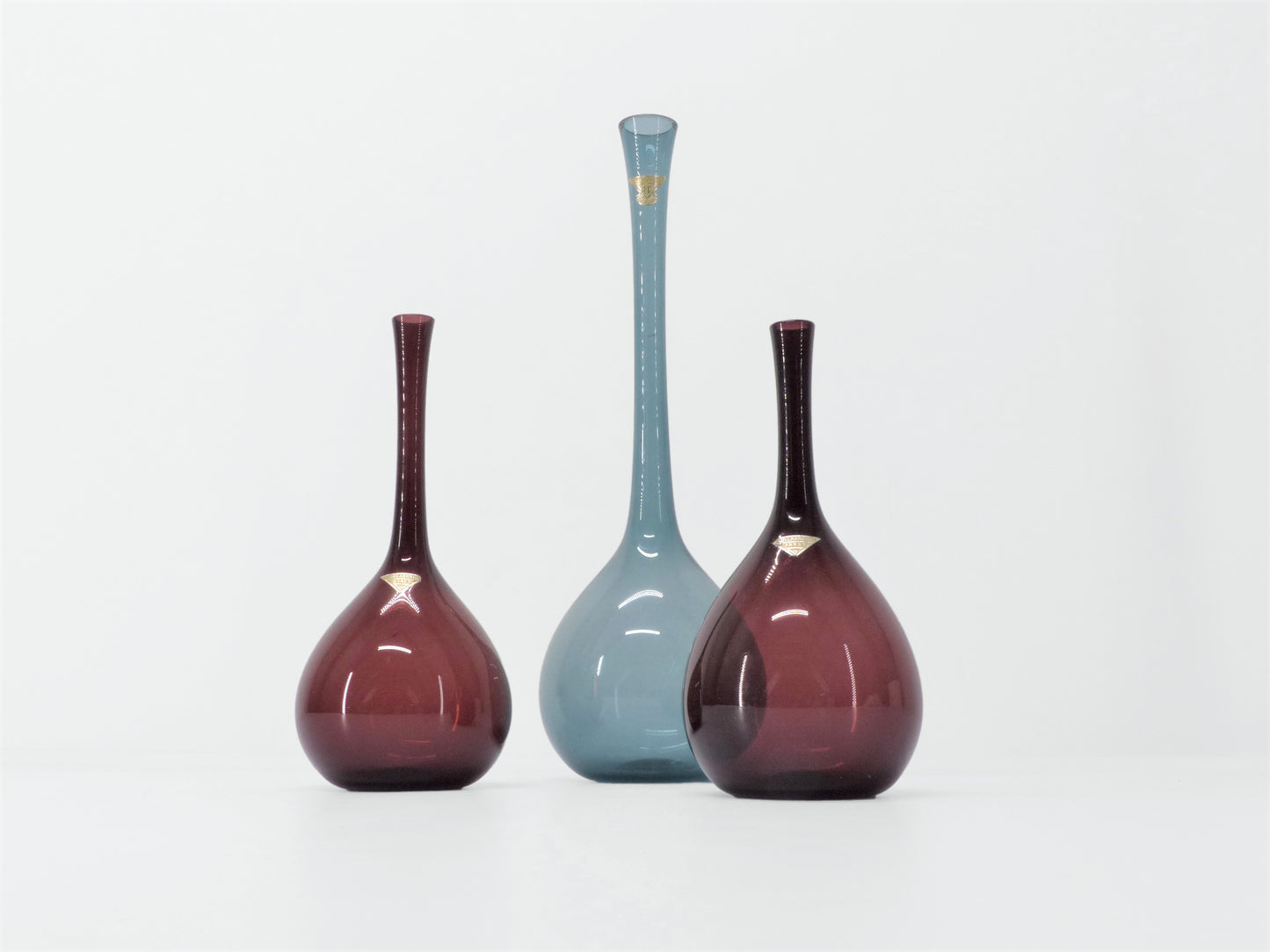ENSEMBLE DE 3 VASES TULIPES SCANDINAVES ARTHUR PERCY POUR GULLASKRUF 1950