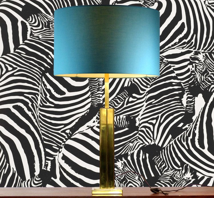 LAMPE DE TABLE À FÛT CARRÉ EN LAITON DORÉ – 1970