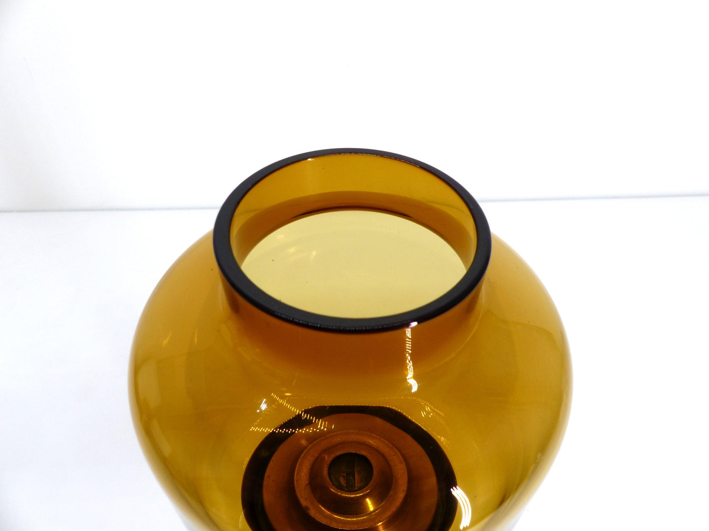 Bougeoir en verre miel Hans-Agne Jakobsson markaryd l 10232 1960