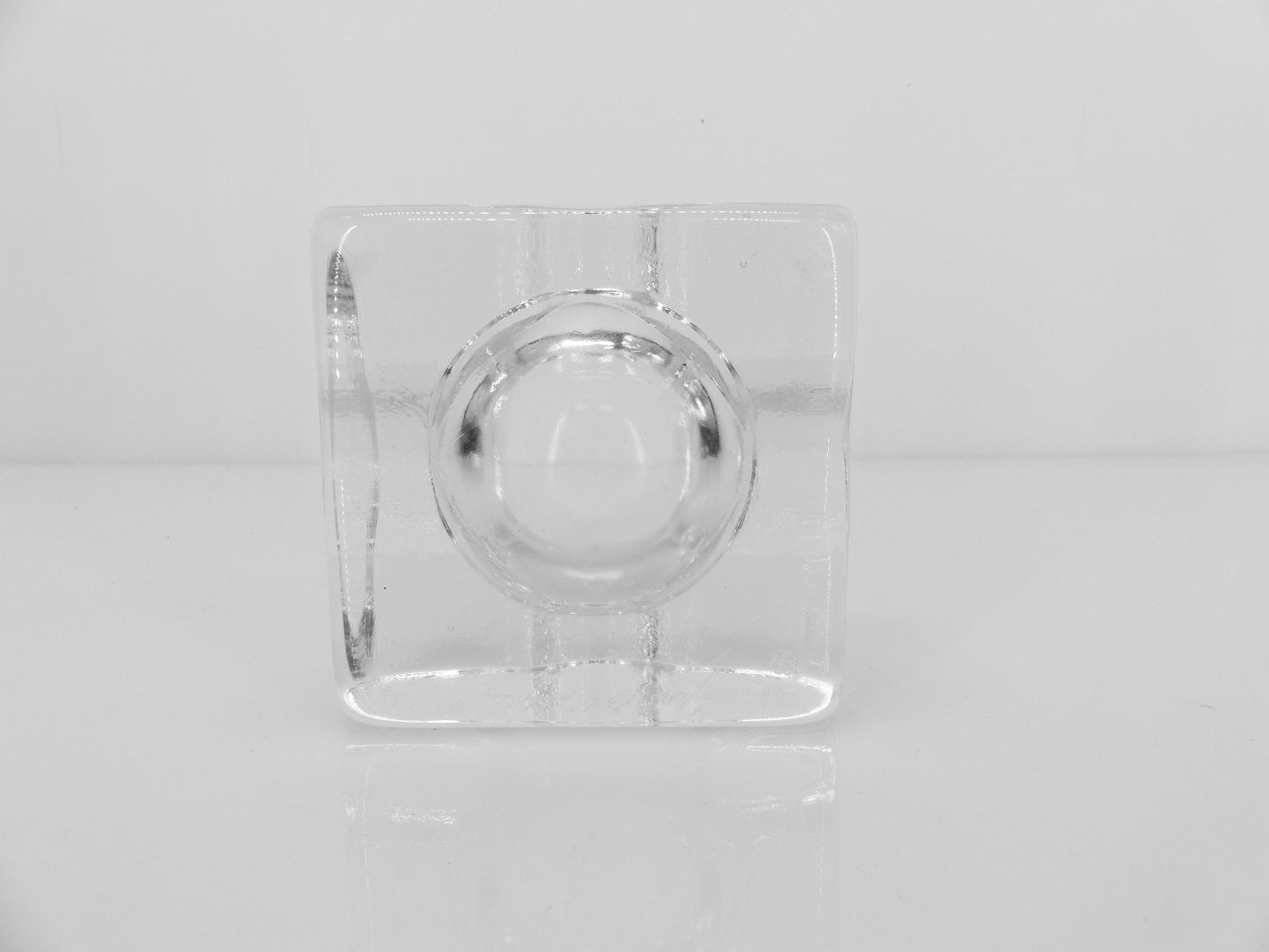 Cendrier sculptural en verre clair, modèle Puzzle, design Bertil Vallien, Boda-Åfors, Suède, circa 1970