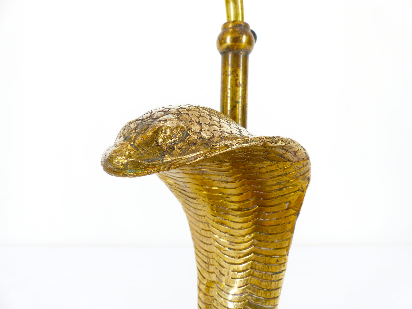 Lampe cobra en laiton doré massif Hollywood Regency 1970