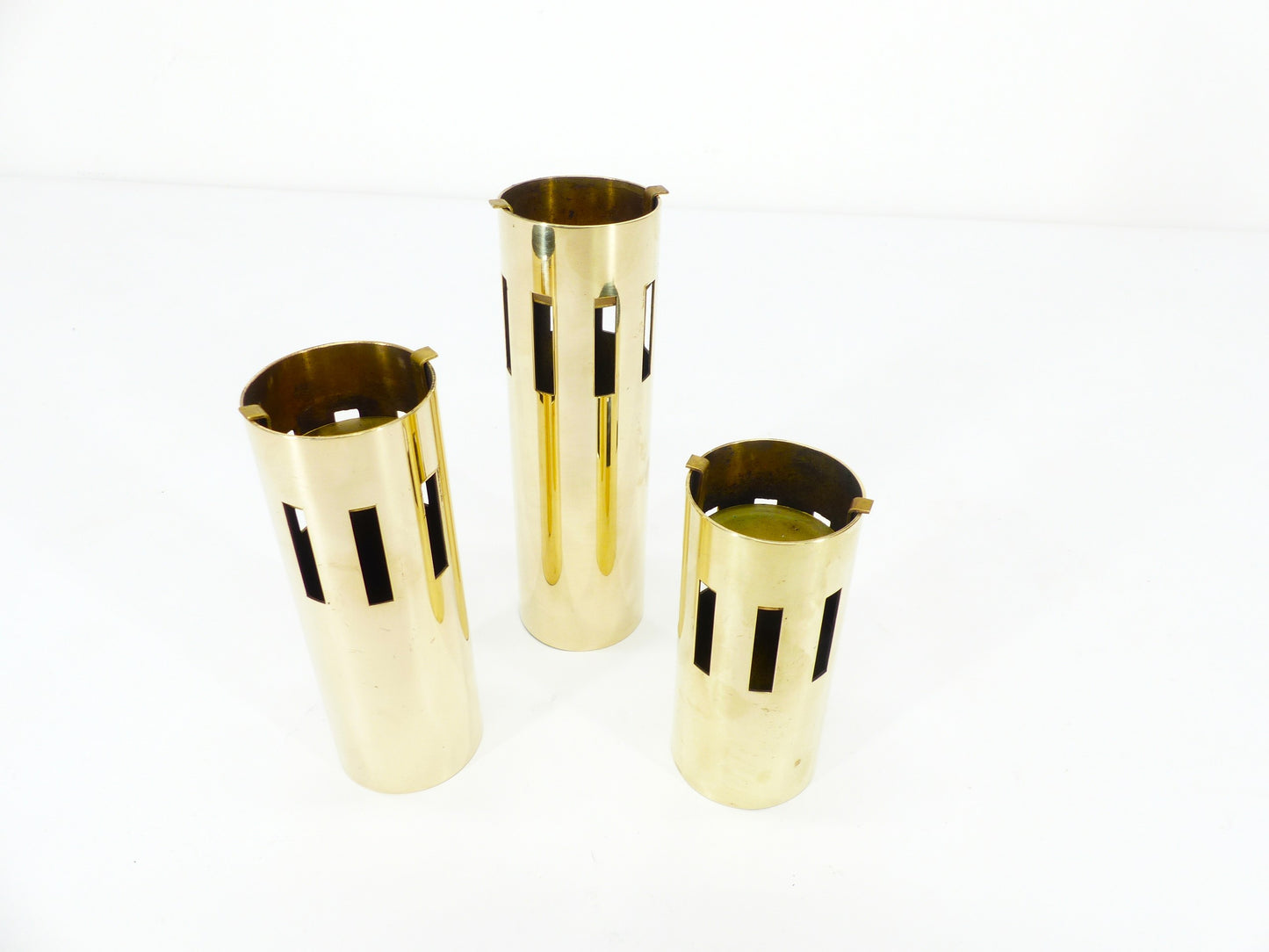 Set de 3 photophores modernistes en laiton, design Kullamässing, Suède, 1960-1970