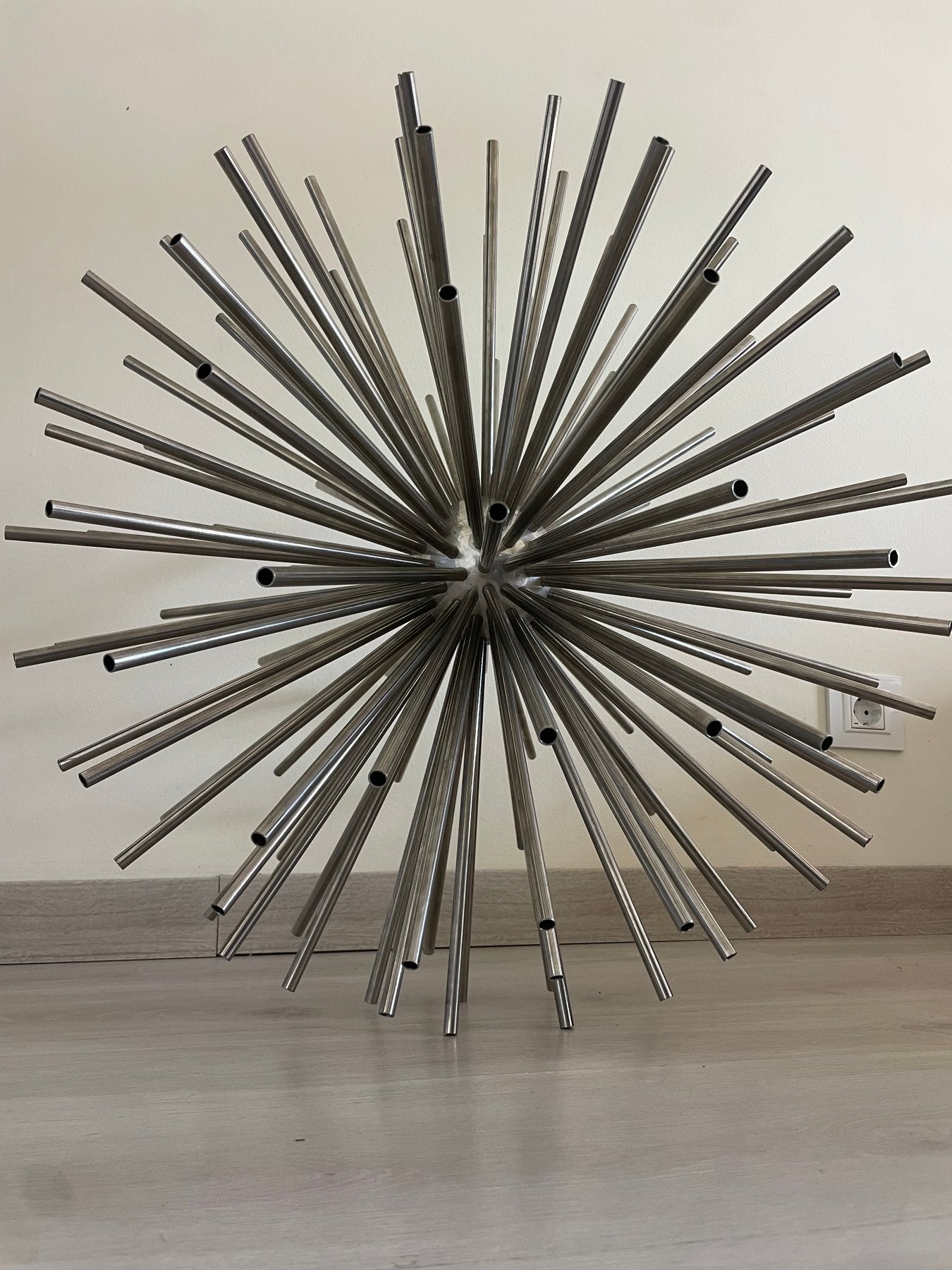 Sculpture monumentale Curtis Jere « Asteroïde », tubes d’acier, USA, circa 1970