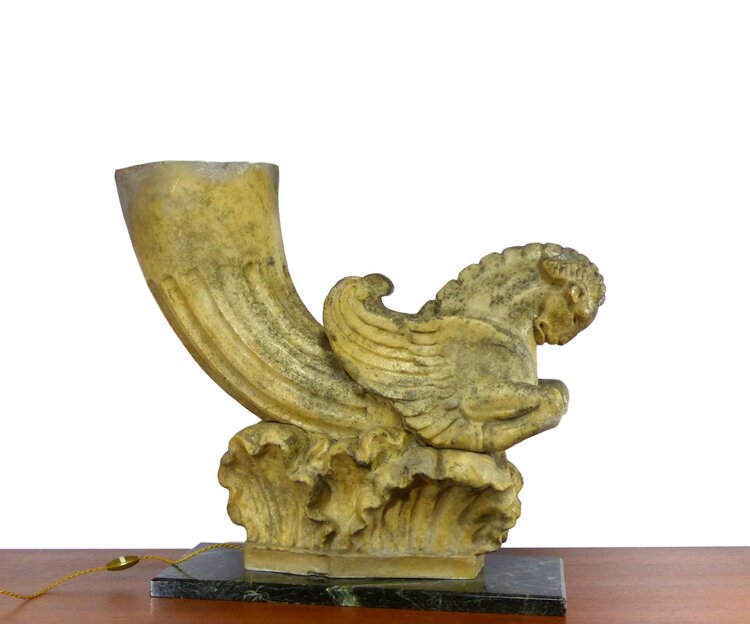LAMPE MOULAGE D'UNE SCULPTURE D’UN CHEVAL MARIN 1940