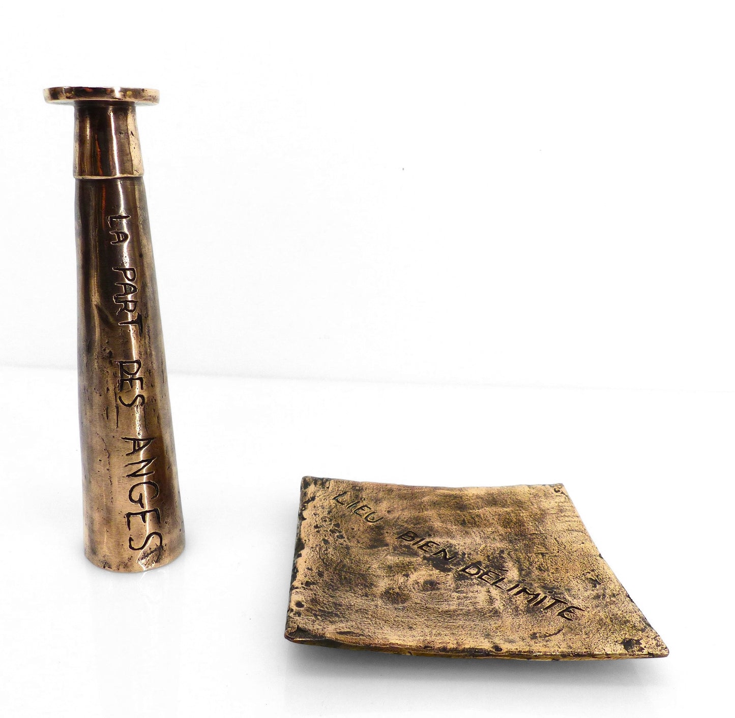 Set coupelle cendrier et bougeoir brutaliste en bronze, France, circa 1980