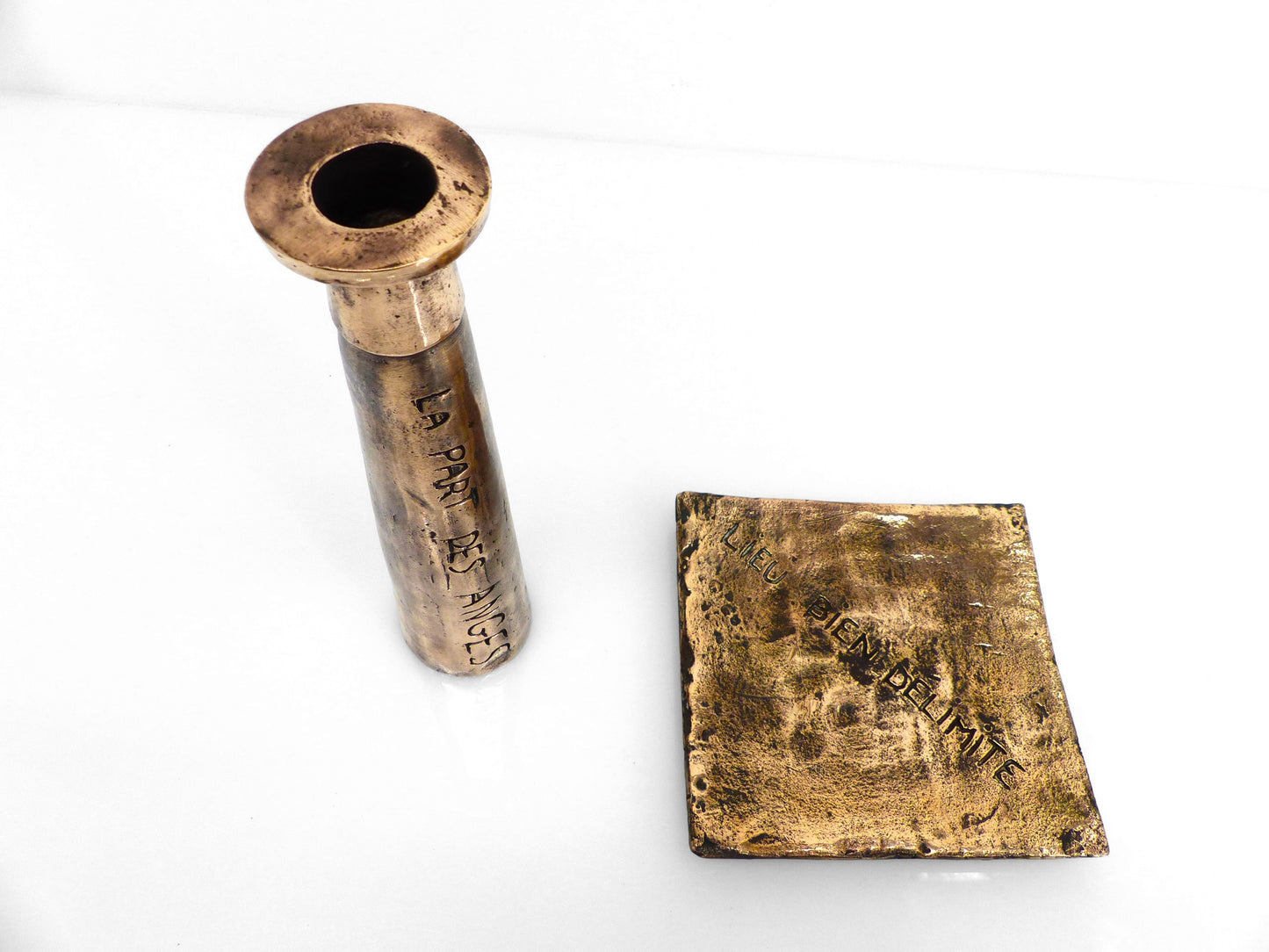 Set coupelle cendrier et bougeoir brutaliste en bronze, France, circa 1980