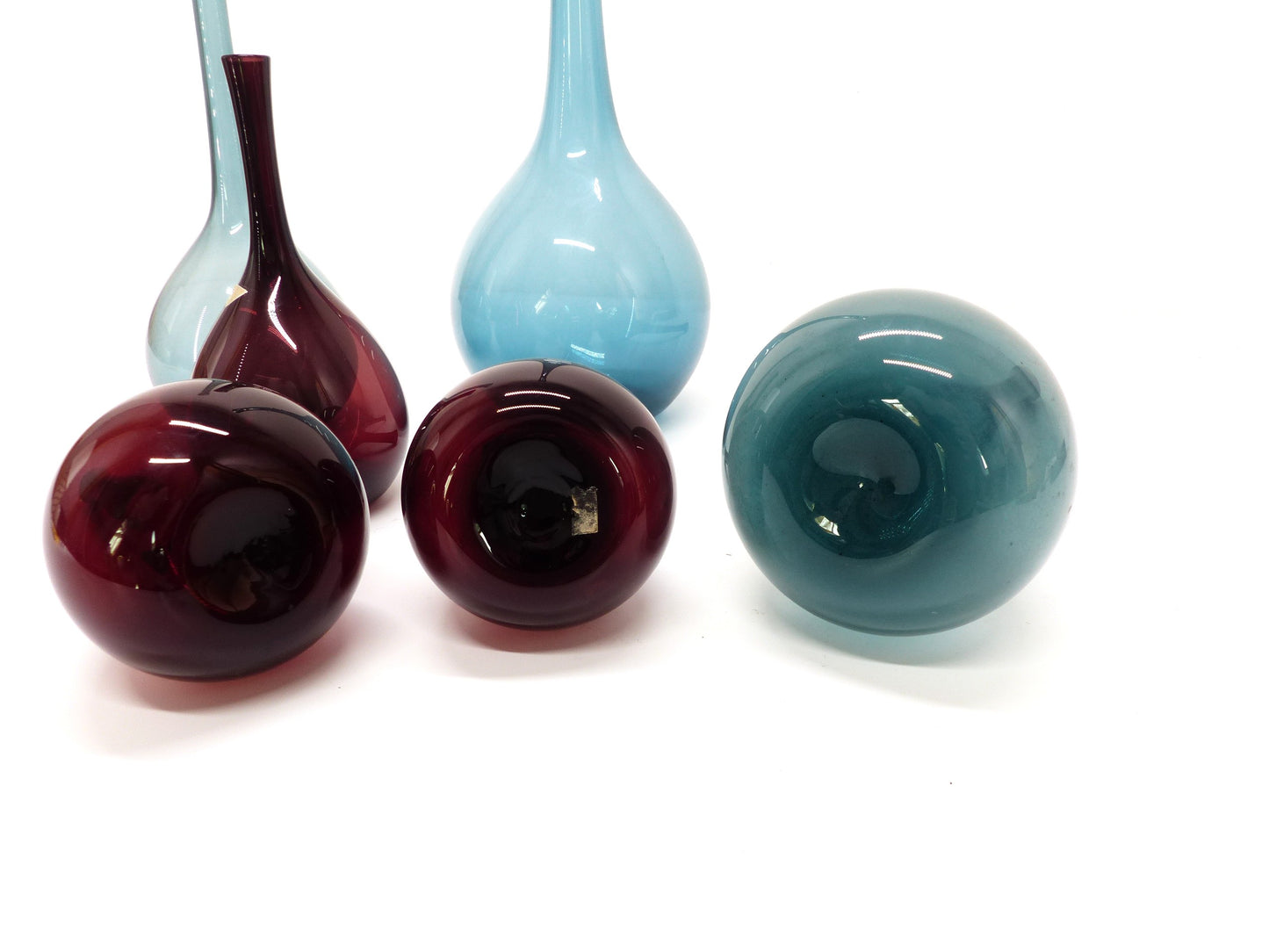 Set de 6 vases tulipe en verre soufflé par Arthur Percy, Gullaskruf, Suède 1950.