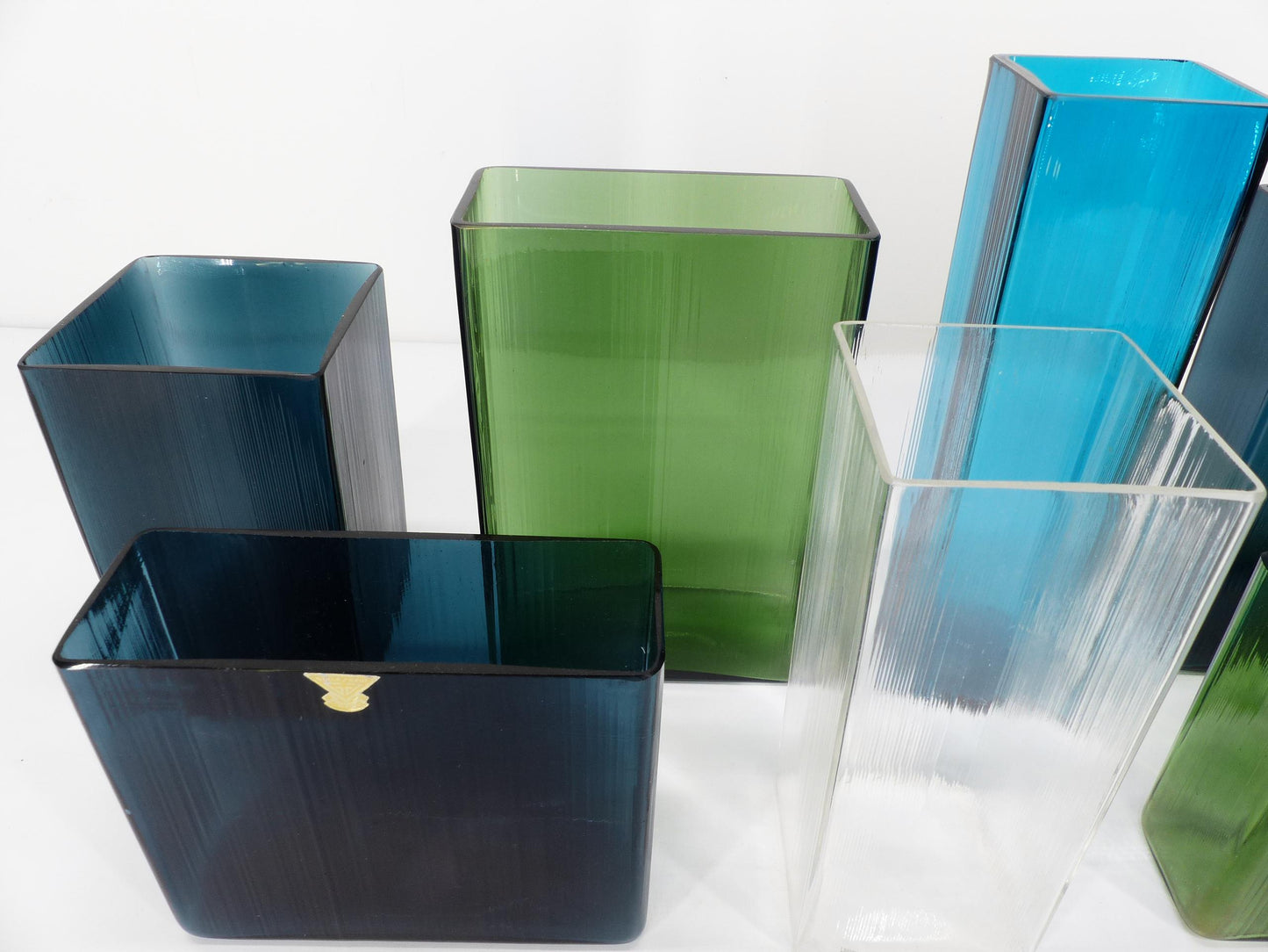 Set de 8 vases ISI en verre coloré Lennart Andersson Gullaskruf, 1960
