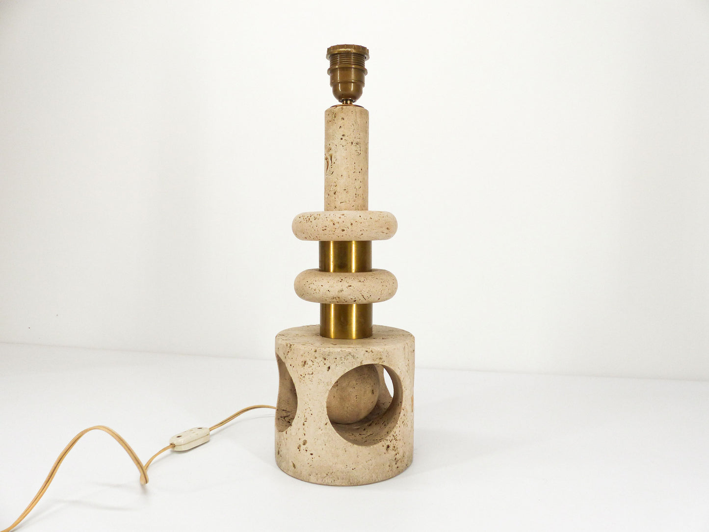 KINETIC SCULPTURE LAMP BASE IN TRAVERTINE 1970