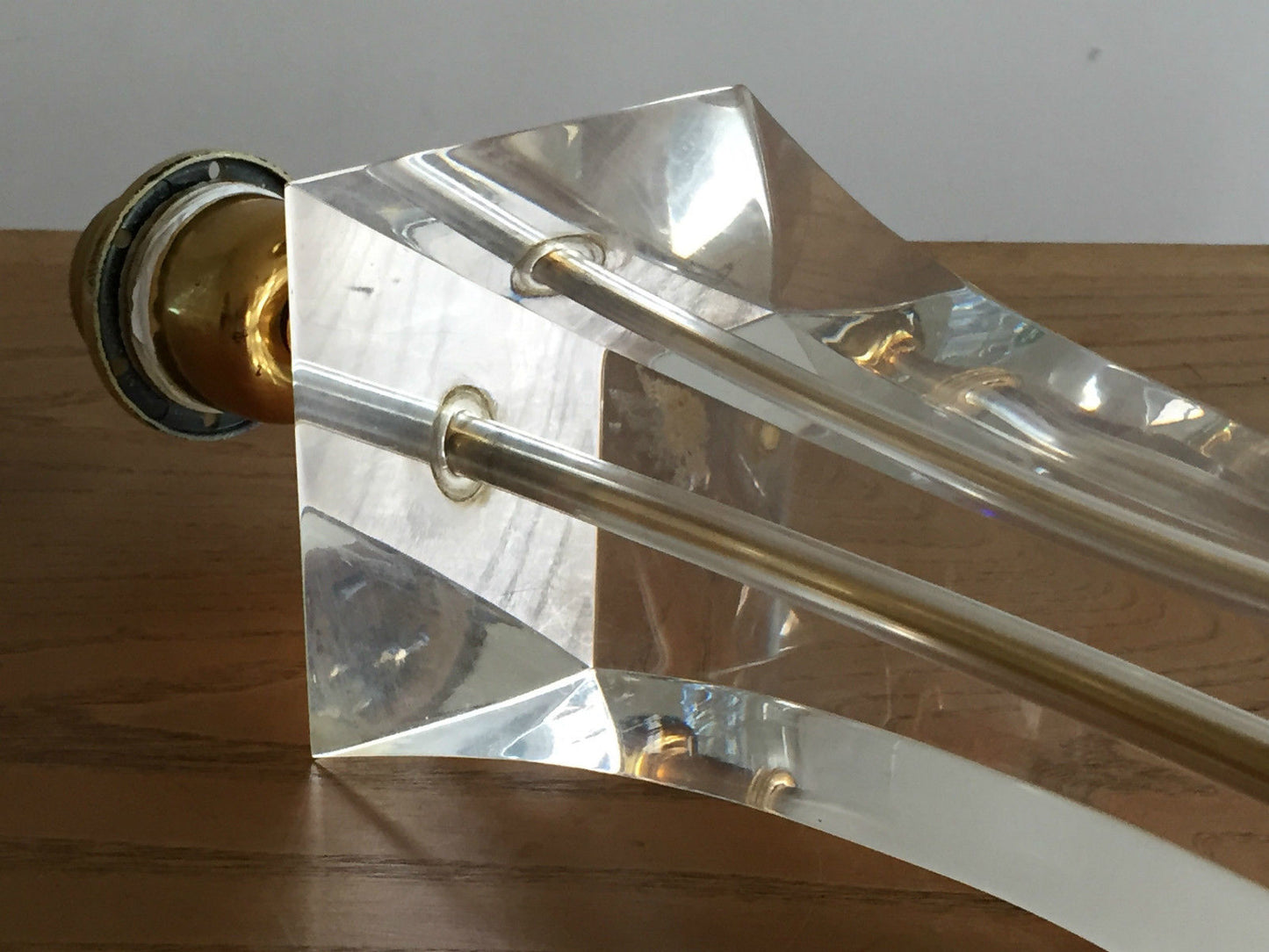 Large plexiglass table lamp 1970