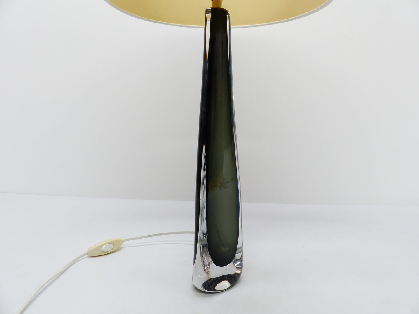 Scandinavian sommerso glass lamp Nils Landberg for Orrefors 1960