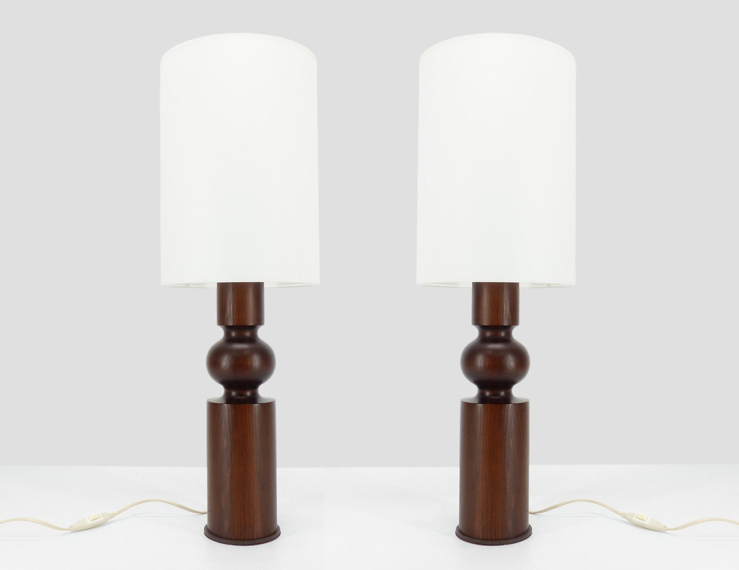 Paire de pieds de lampes scandinaves en bois Uno & Östen Kristiansson Luxus 1970