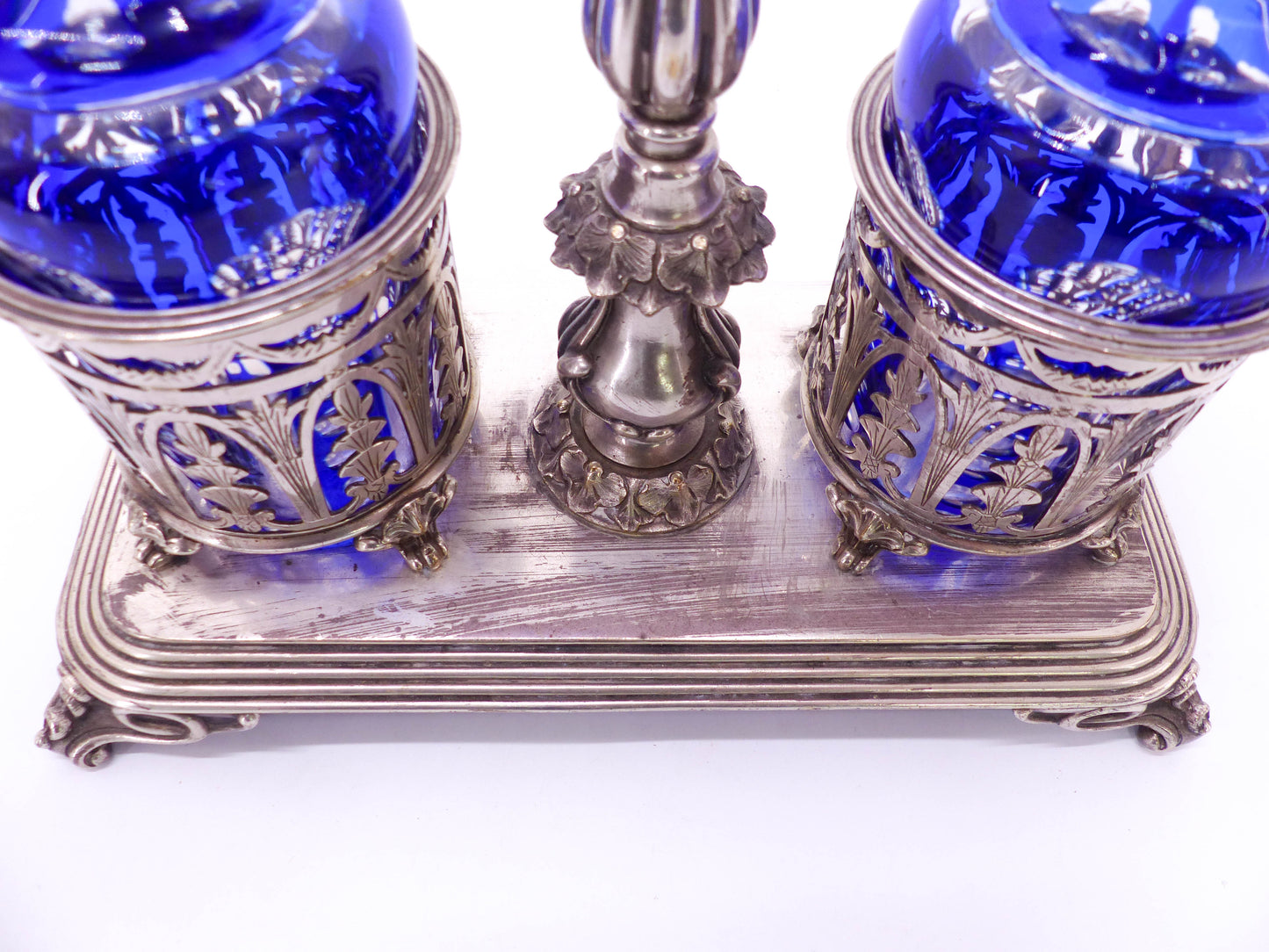 Huilier-vinaigrier Christofle en argent et cristal bleu cobalt XIX