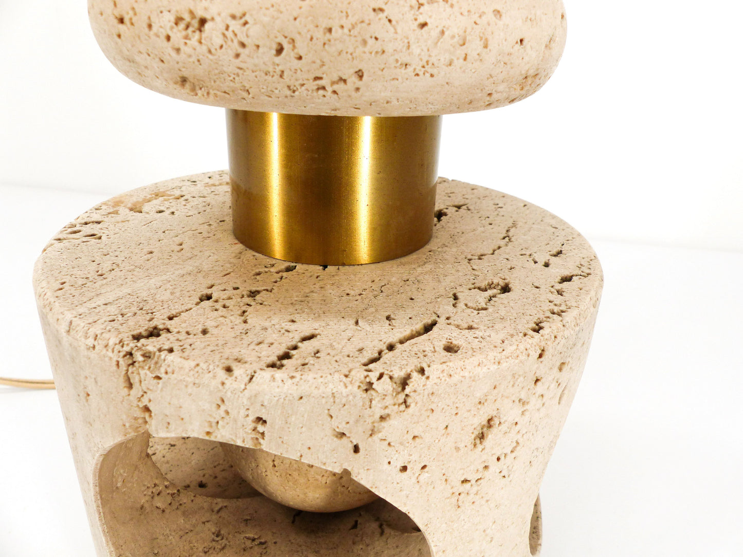 KINETIC SCULPTURE LAMP BASE IN TRAVERTINE 1970