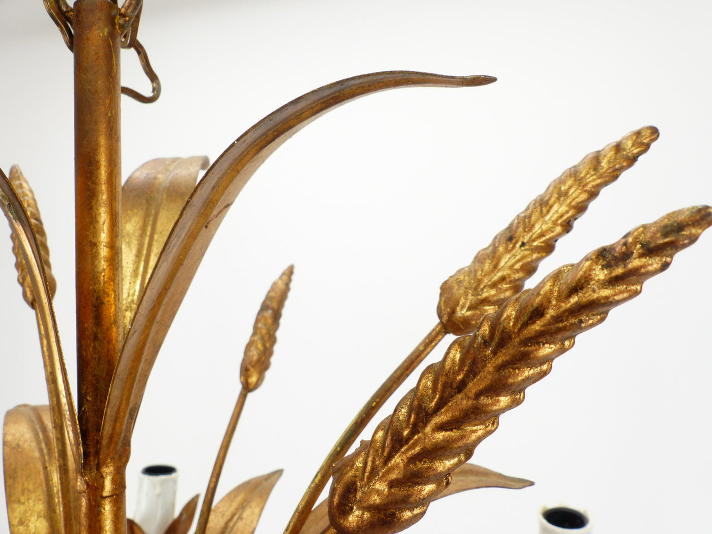 Five-light gilded metal chandelier with wheat ears decoration, 1970