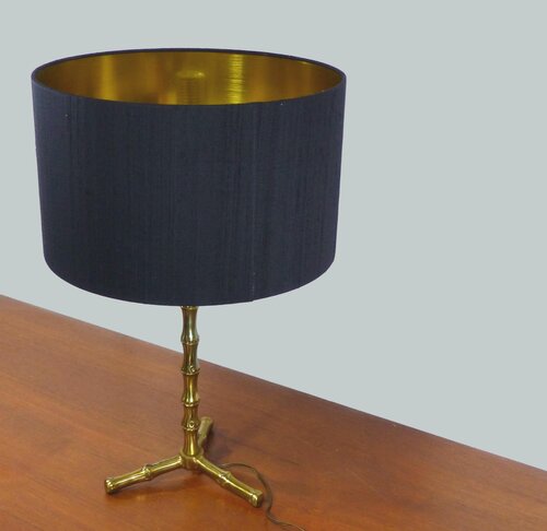 GILT BRASS LAMP WITH STYLISH BAMBOO