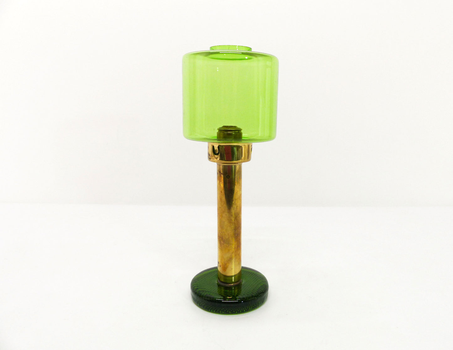 Bougeoir scandinave Gnosjö verre vert et laiton 1960