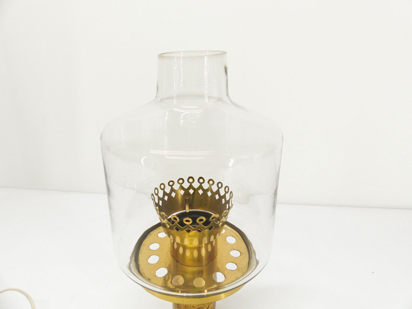 Scandinavian lamp Hans-Agne Jakobsson brass and glass B 102