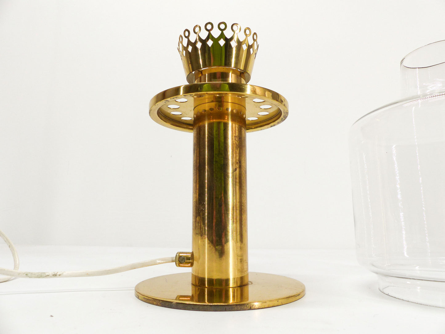 Scandinavian lamp Hans-Agne Jakobsson brass and glass B 102