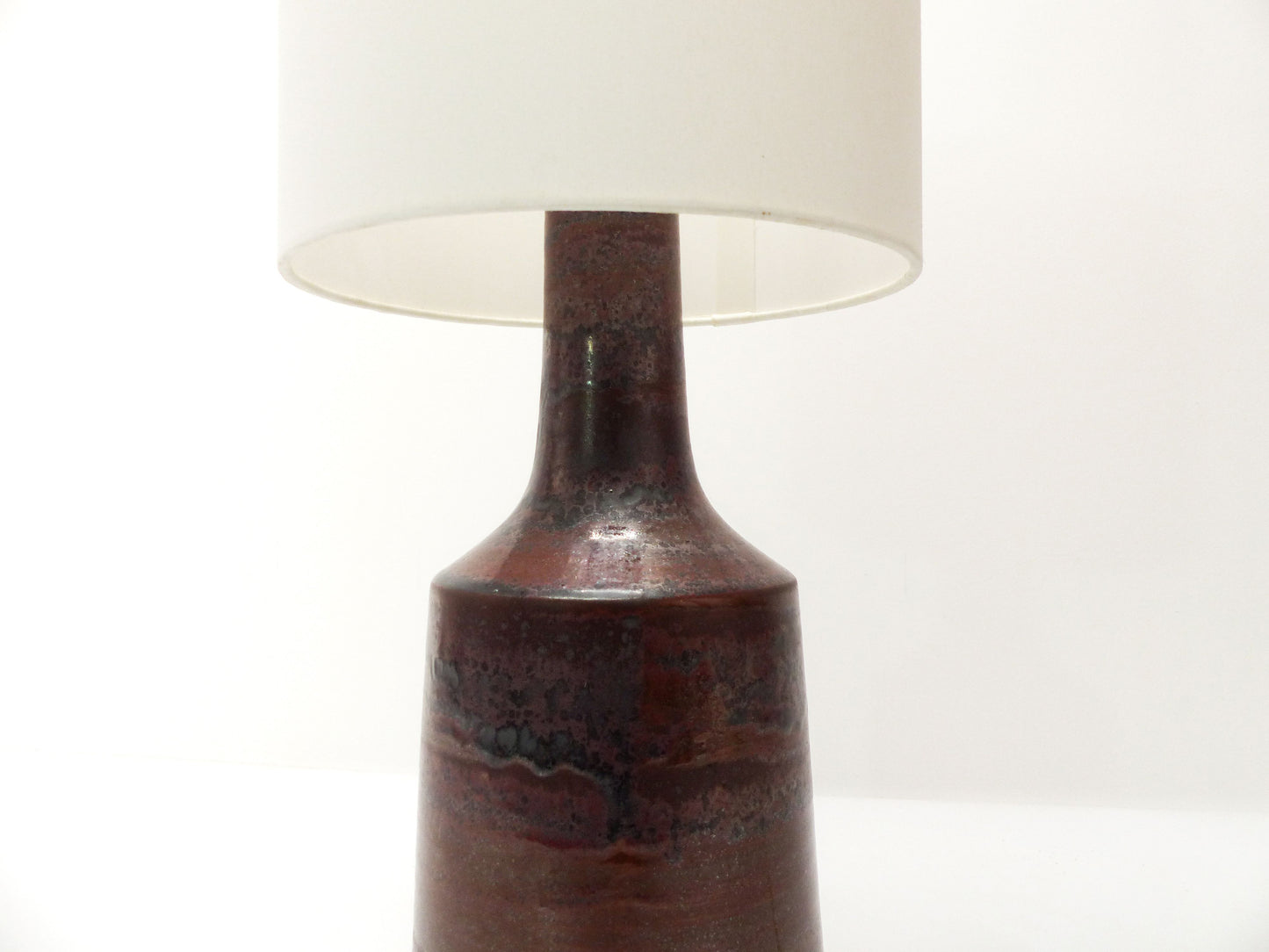 Scandinavian oxblood ceramic lamp Désirée Stentoj 1970