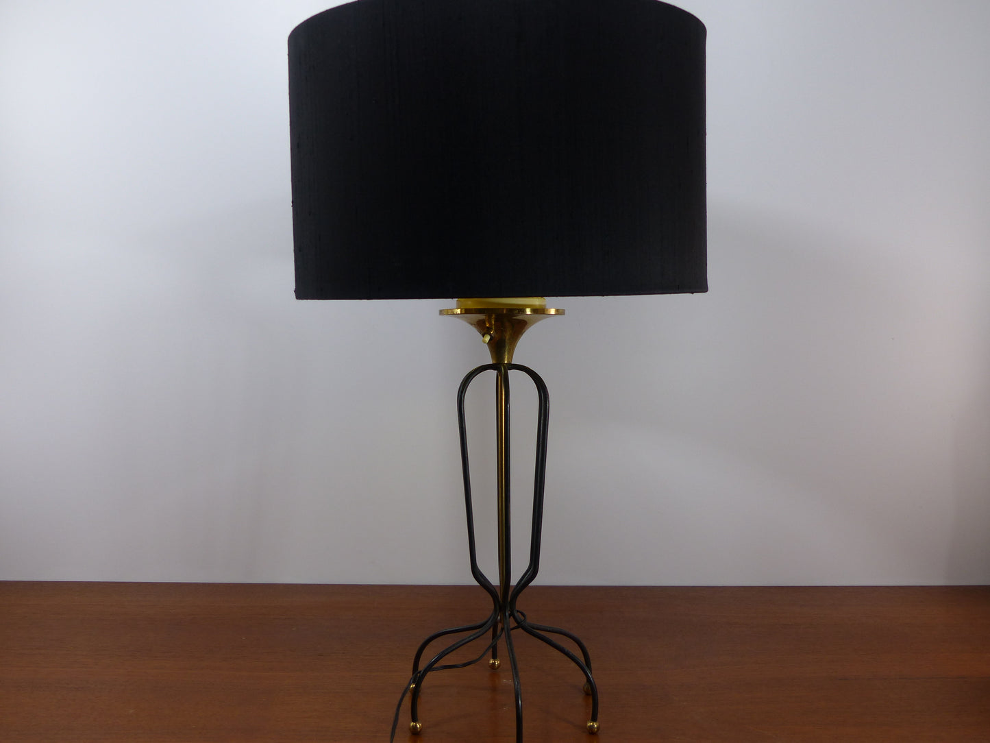 Lampe de table 1950 dans le style de Jean Royere