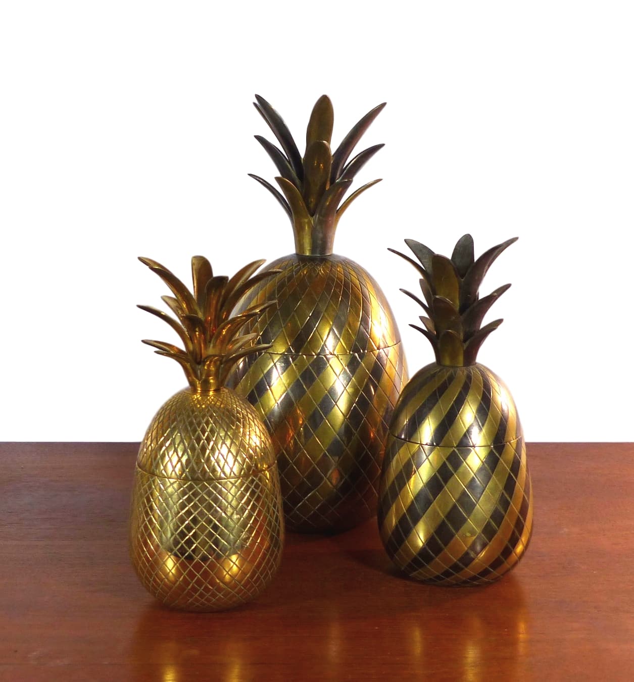 Trio d’ananas en laiton doré