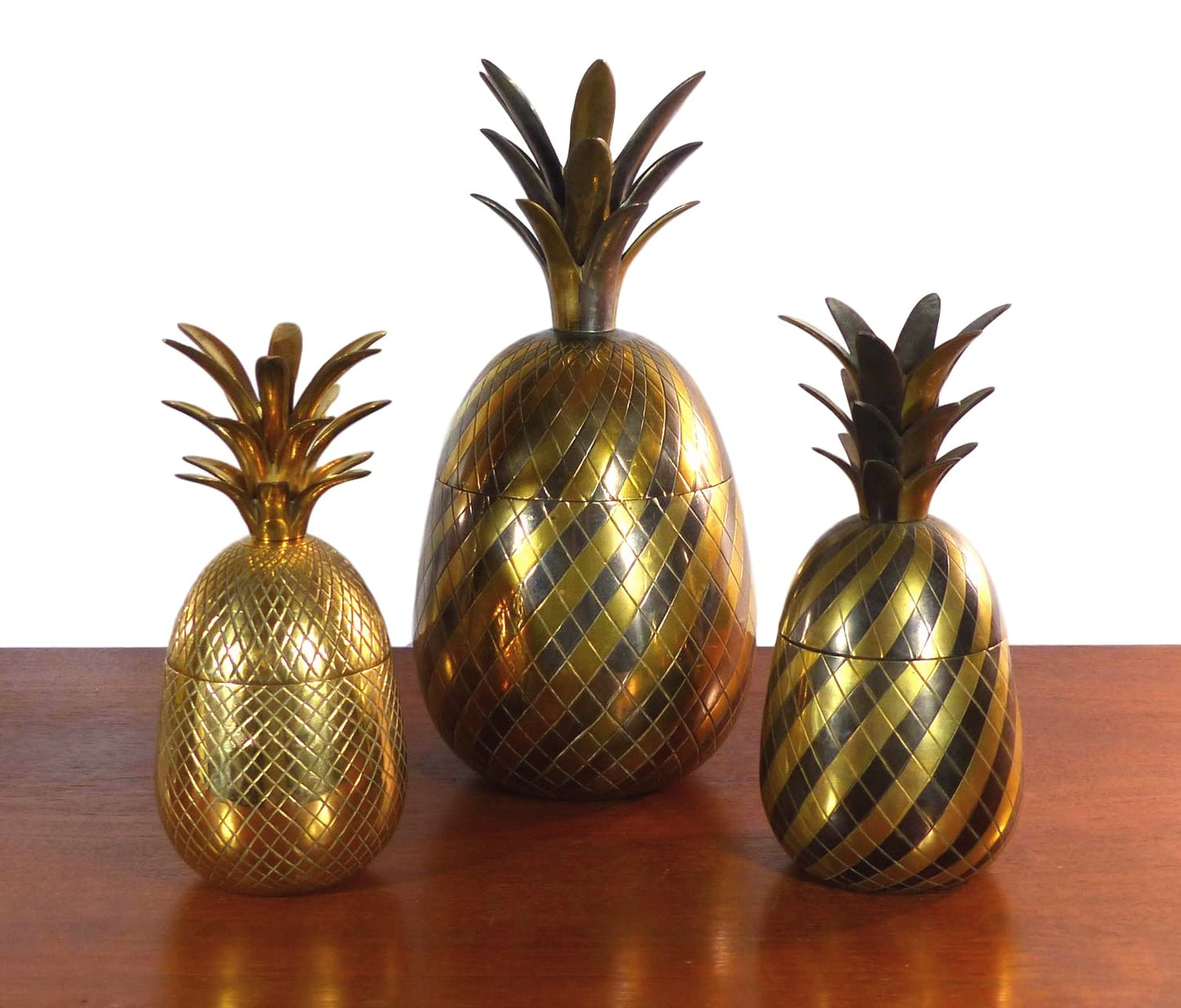 Trio d’ananas en laiton doré