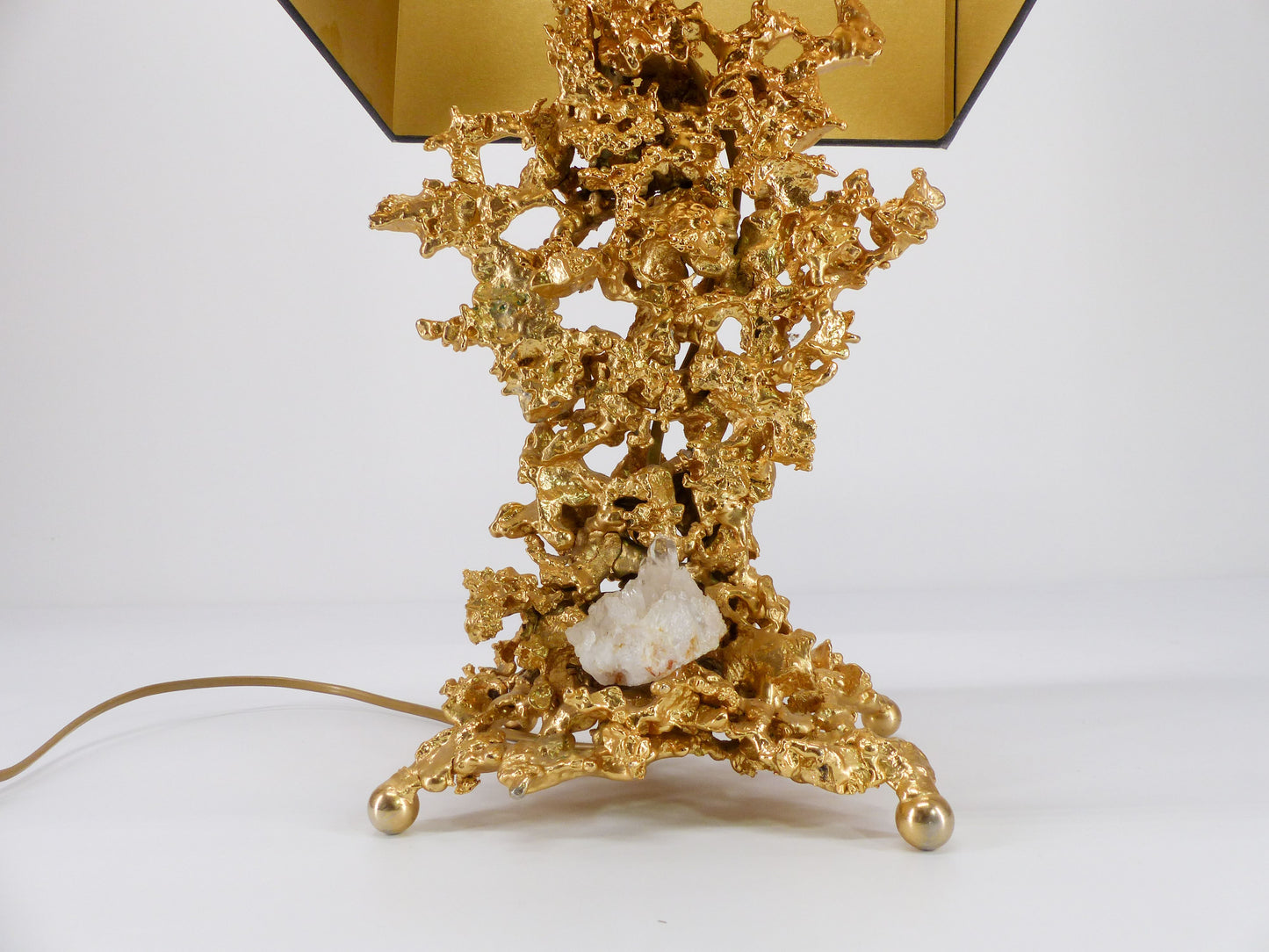 Hollywood Regency lamp base in exploded bronze and quartz Claude Victor Boeltz 1980