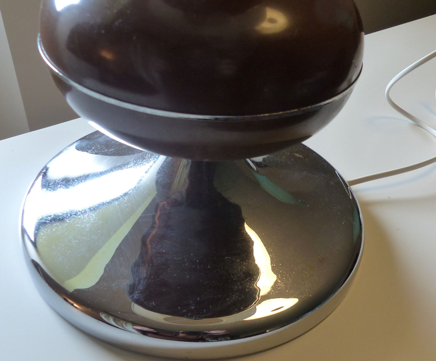 Pied de lampe space age chromée et marron 1970