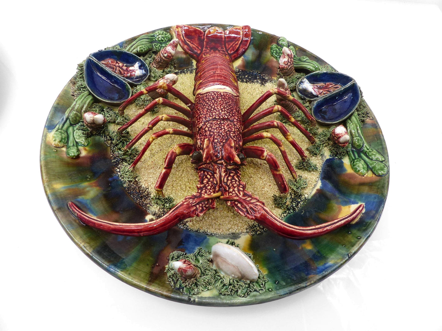 Pair of Large Polychrome Palissy Wall Plates by Álvaro José – Caldas da Rainha, Portugal, Early 20th Century