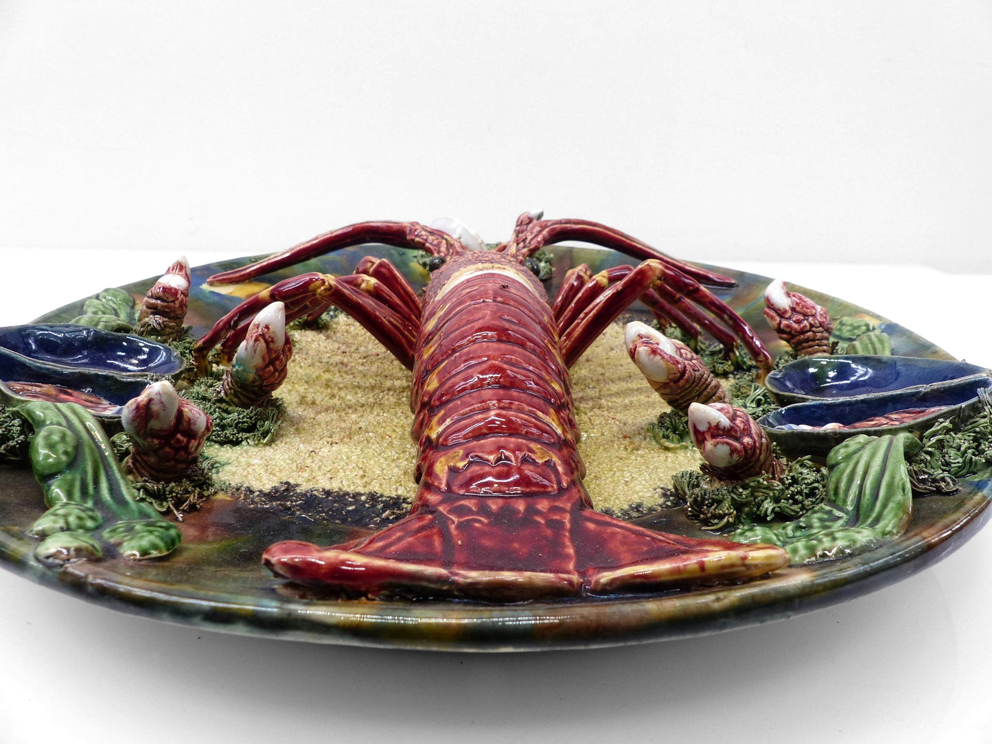 Pair of Large Polychrome Palissy Wall Plates by Álvaro José – Caldas da Rainha, Portugal, Early 20th Century