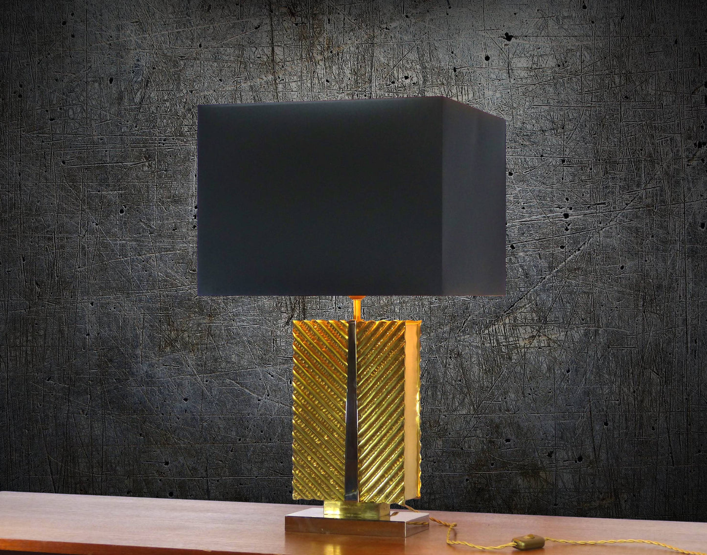 XXL SOLID BRASS TABLE LAMP MAISON BAGUÈS 1970