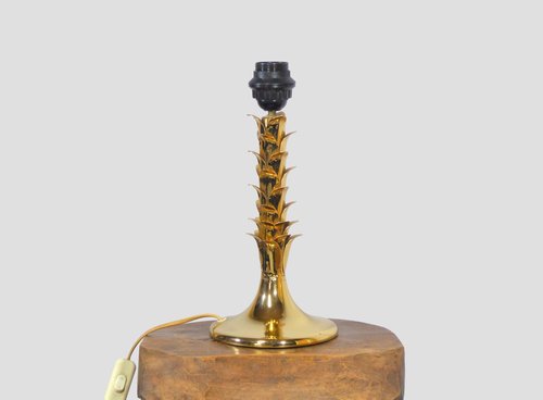 BRASS TABLE LAMP BASE WITH PALMETTES