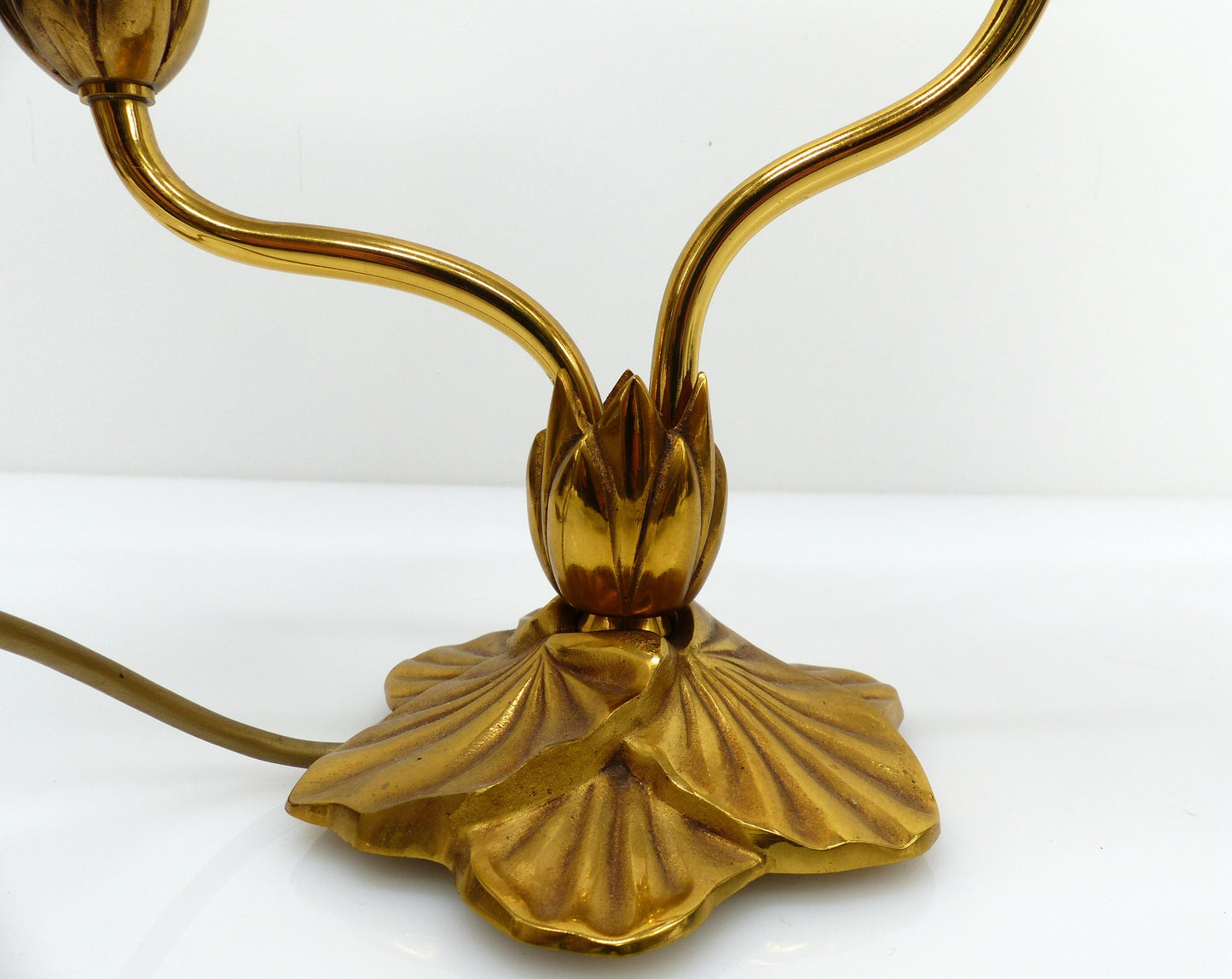 Lampe en bronze nénuphar à deux bras, Lucien Gau, France 1990