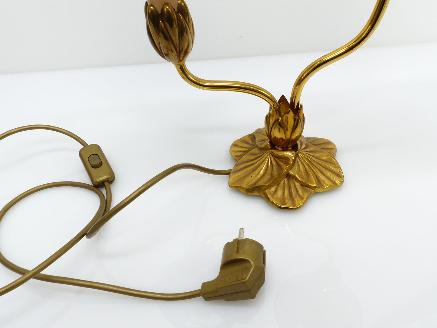 Lampe en bronze nénuphar à deux bras, Lucien Gau, France 1990