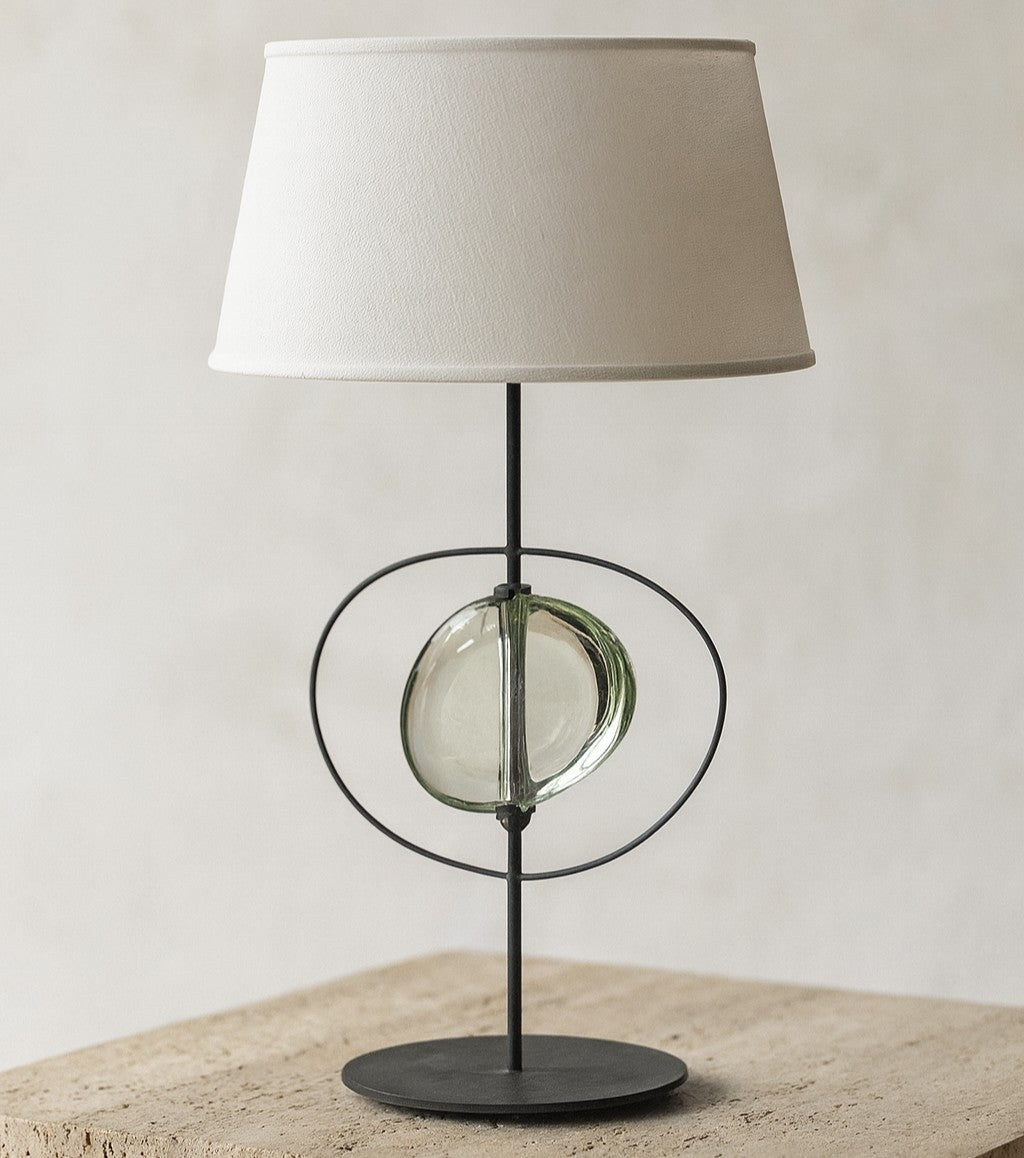 Lampe de table Max Ingrand pour Fontana Arte, Italie, circa 1960.
Max Ingrand table lamp for Fontana Arte, Italy, circa 1960.
