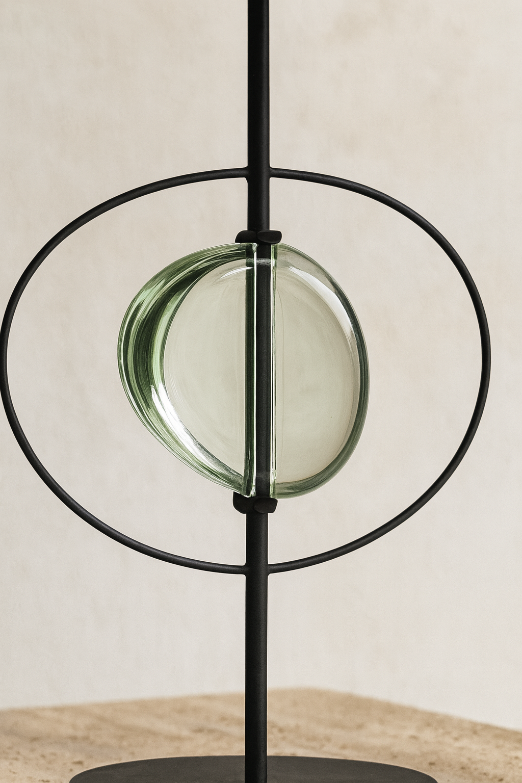 Table lamp in metal and glass, Max Ingrand for Fontana Arte, Italy, 1960