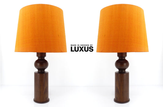 Lampe scandinave en pin par Uno Kristiansson pour Luxus, Suède, circa 1965