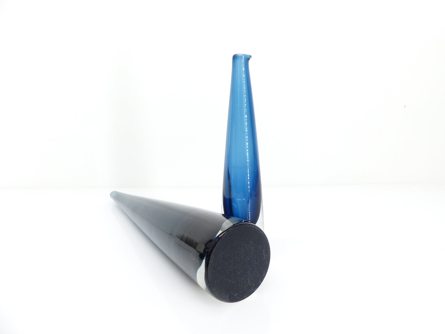TIMO SARPANEVA – Paire de vases Jääpuikko  Icicle pour Iittala, Finlande, 1958-1966