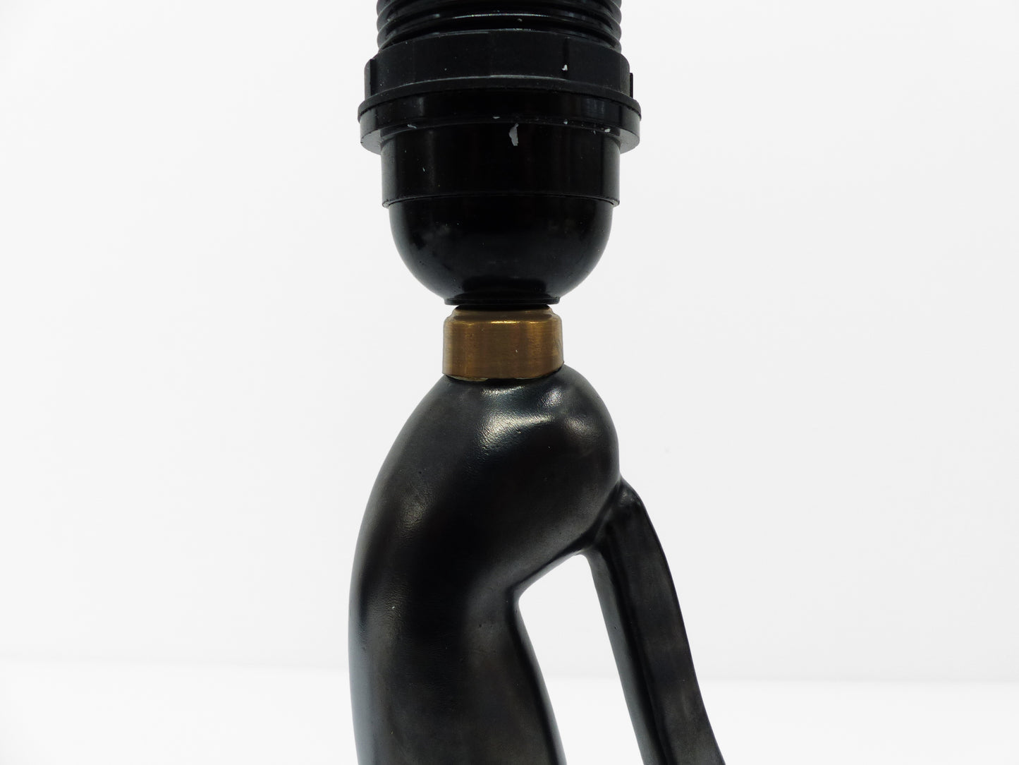 Lampe sculpturale anthropomorphe en céramique noire par Gil Agnoloni, Italie, 1950