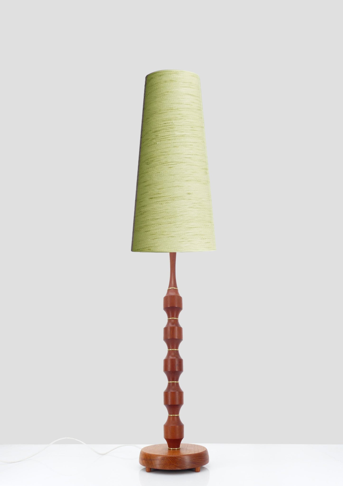 Pied de lampe de sol scandinave en teck, Möllers Armaturfabrik 1960