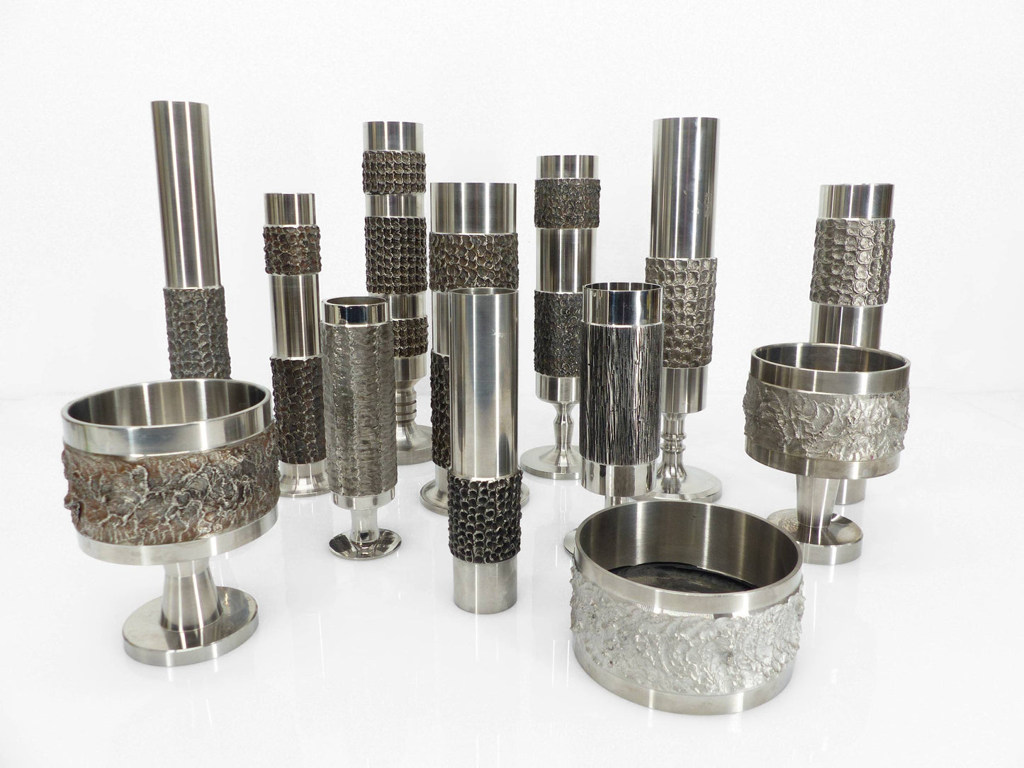 Set de 13 vases brutalistes Space Age en acier – BMF, Allemagne, circa 1970