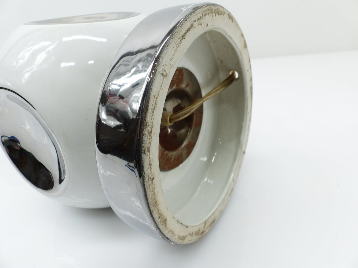 Space Age table lamp base in white ceramic and chrome – 1970s
