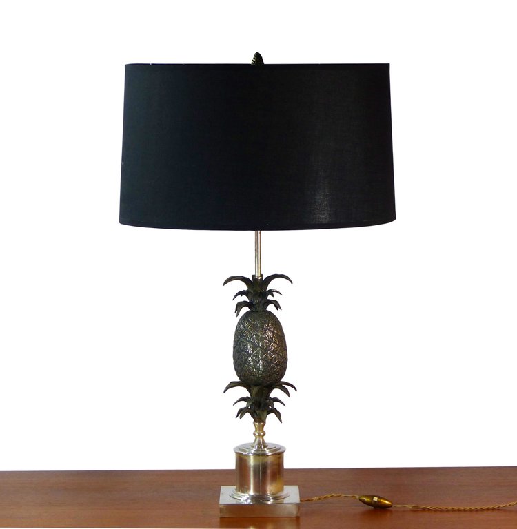 PINEAPPLE LAMP 1970