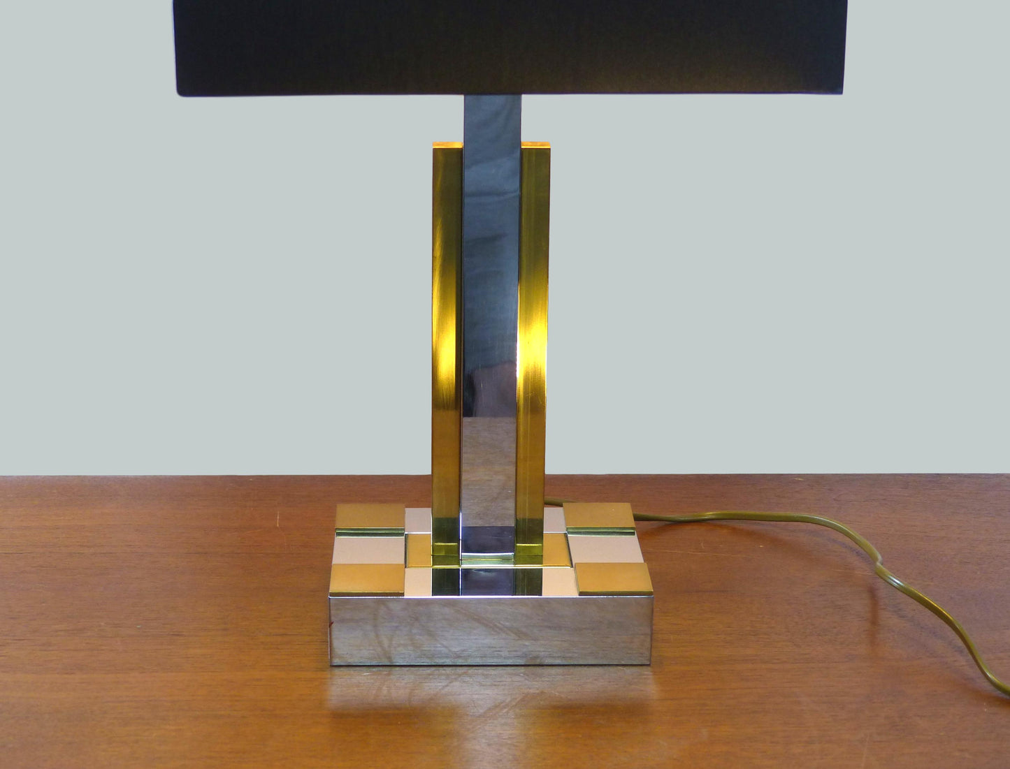 Vintage skyscraper desk lamp in Willy Rizzo style