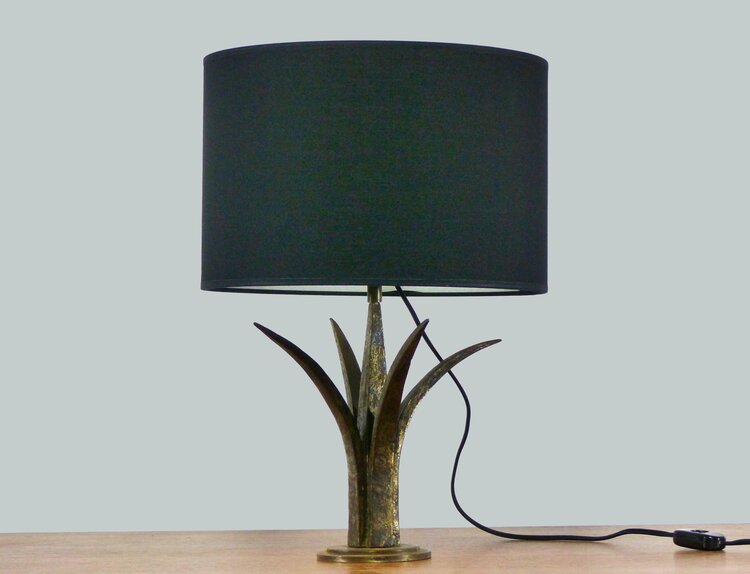 WROUGHT IRON TABLE LAMP